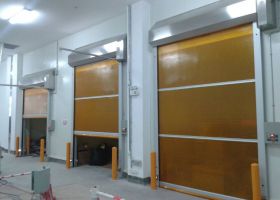   電動快速提升門,16年行業(yè)打經(jīng)驗(yàn)-奇翔實(shí)業(yè)